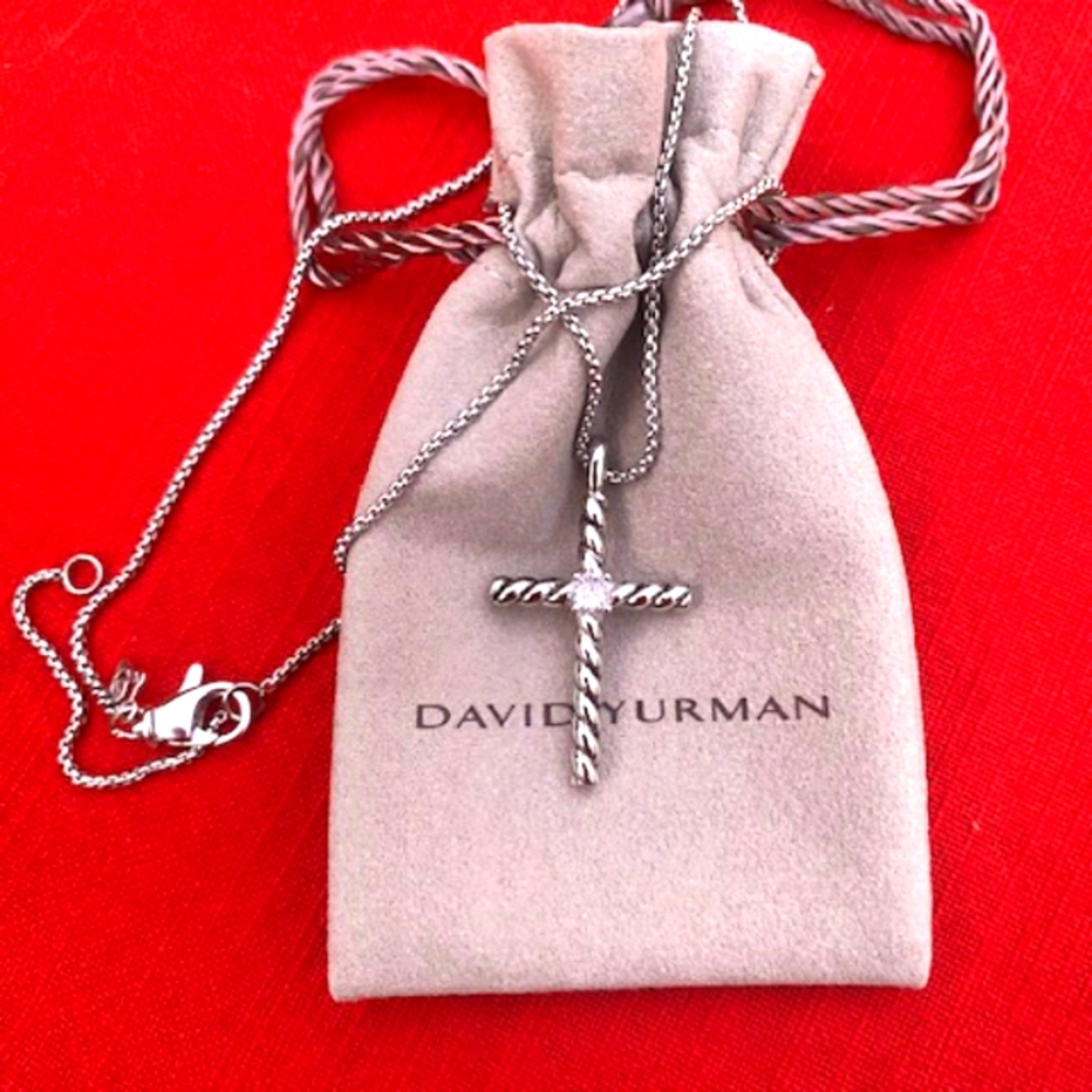 David Yurman 925 Silver Cross Necklace - Picture 5 of 6